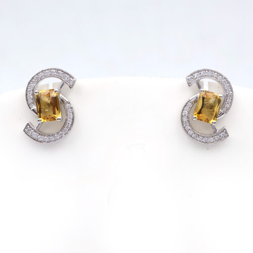 VER-1038 / 3716  SILVER 925  Gross Wt. 5.7100 Gms  EARRING